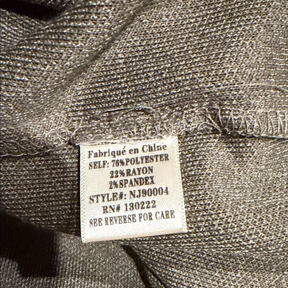 New In Ribbed Button-Up Overshirt in Olive large - Picture 6 of 13